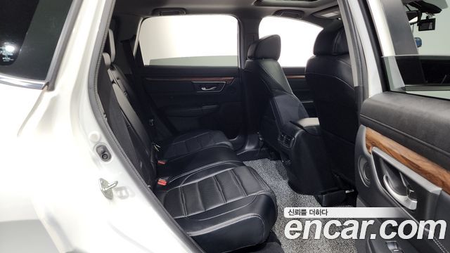 Honda CR-V (V) 1.5 Touring 4WD 2017 — фото 26