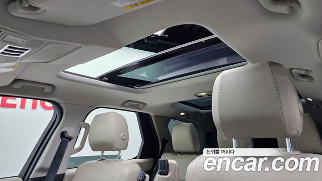 Land Rover Discovery 5 2.0 SD4 SE 2019 — фото 19