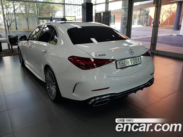 Mercedes-Benz C-Class (W206) C300 4MATIC AMG Line 2023 — фото 3