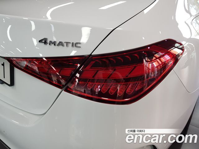 Mercedes-Benz C-Class (W206) C300 4MATIC AMG Line 2023 — фото 17