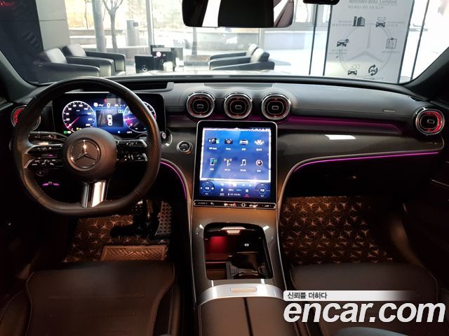 Mercedes-Benz C-Class (W206) C300 4MATIC AMG Line 2023 — фото 21