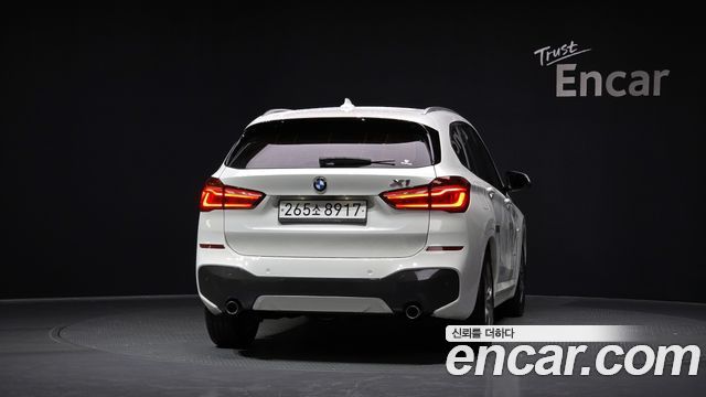 BMW X1 (F48) xDrive 20d M Sport package 2017 — фото 4