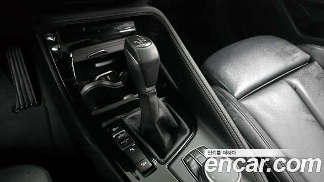 BMW X1 (F48) xDrive 20d M Sport package 2017 — фото 9
