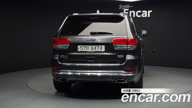 Jeep Grand Cherokee 3.0 Diesel Overland Summit WK2 2015 — фото 4
