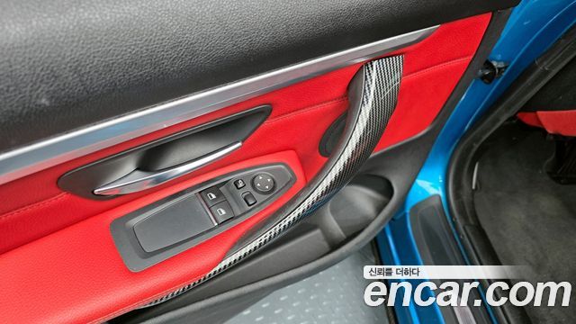 BMW 4 Series (F32) 420i M Sport Coupe 2018 — фото 24