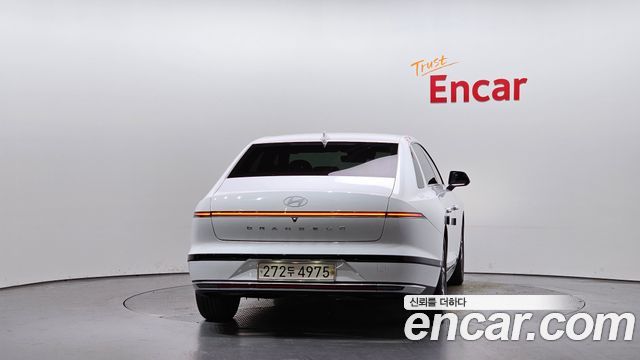Hyundai Grandeur (GN7) 3.5 LPG 2WD (Taxi) Deluxe 2024 — фото 4