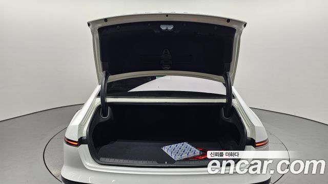 Hyundai Grandeur (GN7) 3.5 LPG 2WD (Taxi) Deluxe 2024 — фото 20