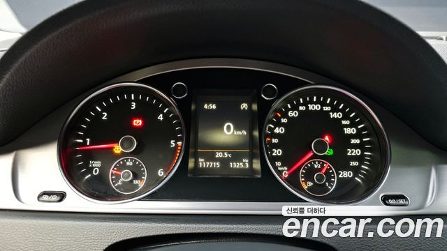 Volkswagen CC 2.0 TDI BlueMotion R-Line 2015 — фото 8