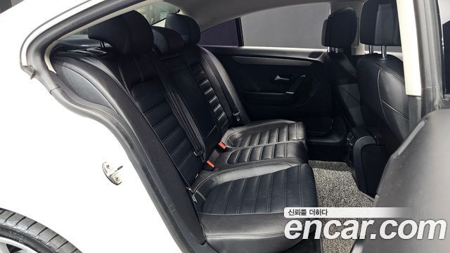 Volkswagen CC 2.0 TDI BlueMotion R-Line 2015 — фото 11