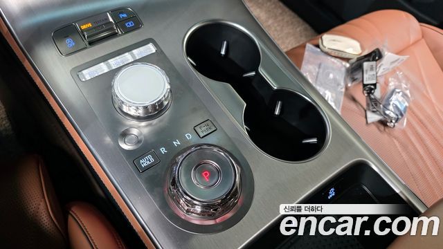 Genesis GV70 2.5T Gasoline AWD 2025 — фото 9