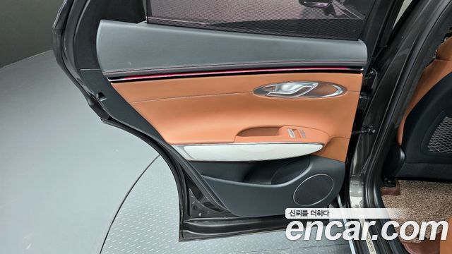 Genesis GV70 2.5T Gasoline AWD 2025 — фото 25