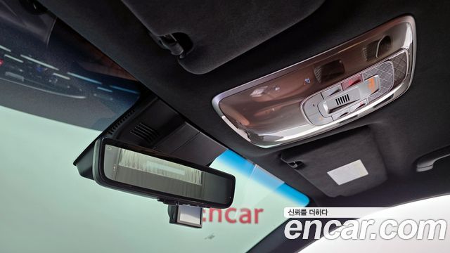 Genesis GV70 2.5T Gasoline AWD 2025 — фото 32
