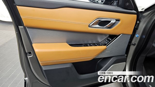 Land Rover Range Rover Velar 3.0 D300 R-Dynamic HSE 2019 — фото 24