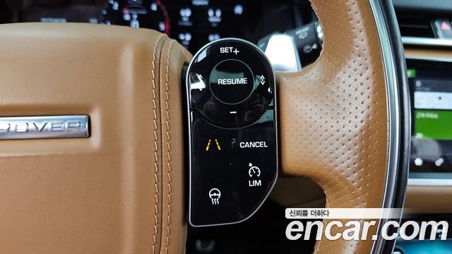Land Rover Range Rover Velar 3.0 D300 R-Dynamic HSE 2019 — фото 26