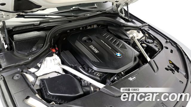 BMW 6 Series GT (G32) 640i xDrive Luxury 2019 — фото 6