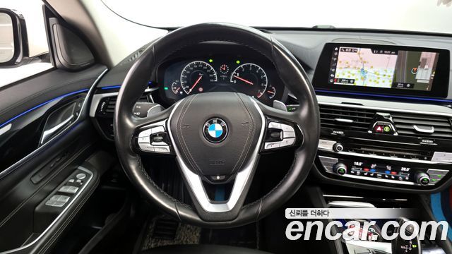 BMW 6 Series GT (G32) 640i xDrive Luxury 2019 — фото 13