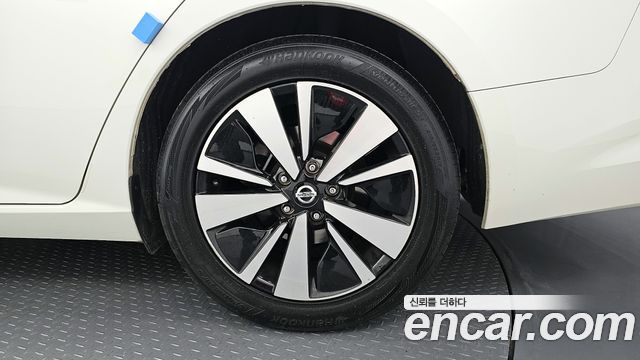 Nissan Altima (L34) 2.5 Special Edition 2019 — фото 21