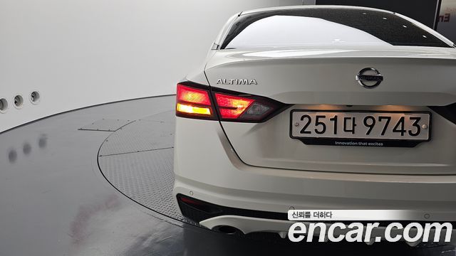 Nissan Altima (L34) 2.5 Special Edition 2019 — фото 23