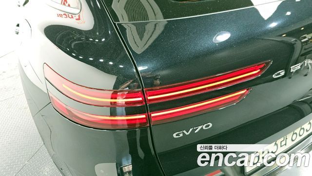 Genesis GV70 3.5T Gasoline AWD 2022 — фото 29