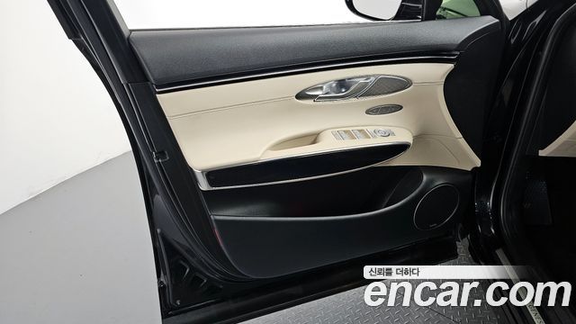 Genesis GV70 3.5T Gasoline AWD 2022 — фото 30