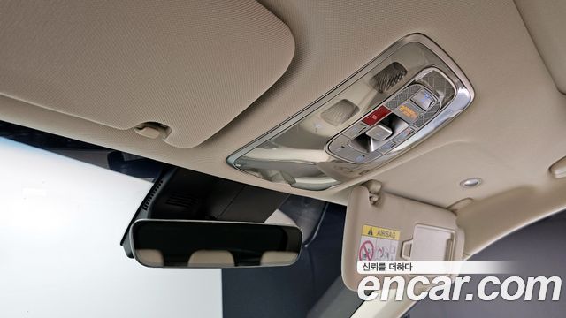 Genesis GV70 3.5T Gasoline AWD 2022 — фото 35