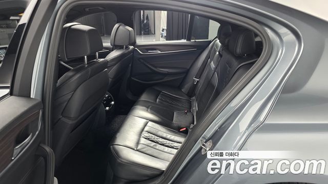 BMW 5 Series (G30) 520d M Sport Package Plus 2017 — фото 12