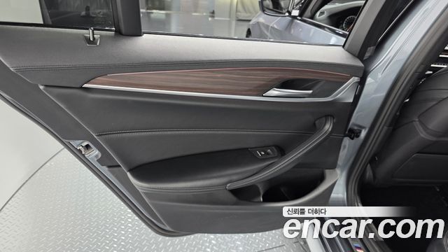 BMW 5 Series (G30) 520d M Sport Package Plus 2017 — фото 25
