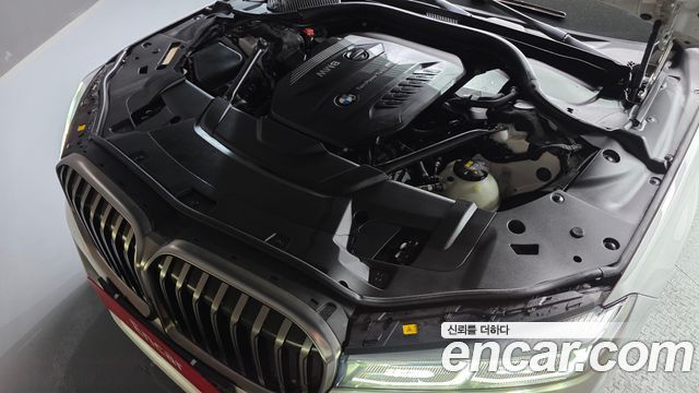 BMW 7 Series (G11) 730Ld xDrive M Sport 2020 — фото 6