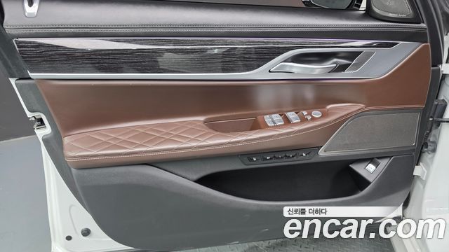 BMW 7 Series (G11) 730Ld xDrive M Sport 2020 — фото 24