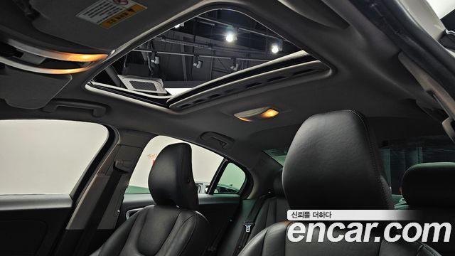 Volvo S60 D2 2nd 2014 — фото 15