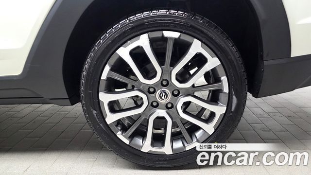 KG Mobility (SsangYong) Torres Gasoline 1.5 2WD T7 2023 — фото 21