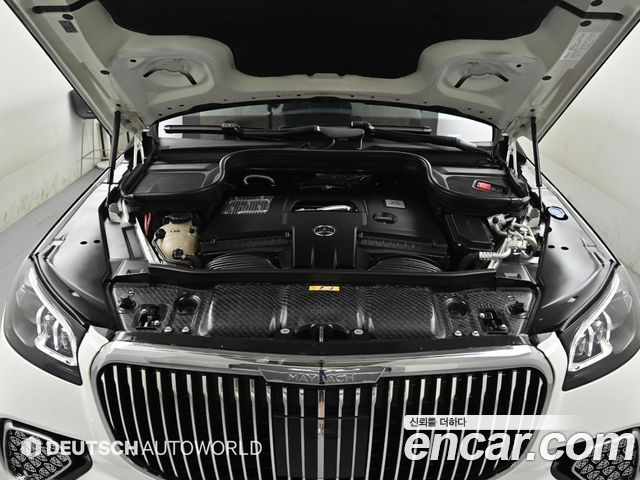 Mercedes-Benz GLS-Class (X167) Maybach GLS600 4MATIC 2021 — фото 6