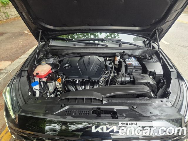 Kia K8 2.5 Gasoline 2WD Noblesse 2022 — фото 17
