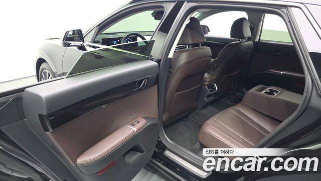 Hyundai Grandeur (GN7) 2,5 Gasoline 2WD Exclusive 2023 — фото 11