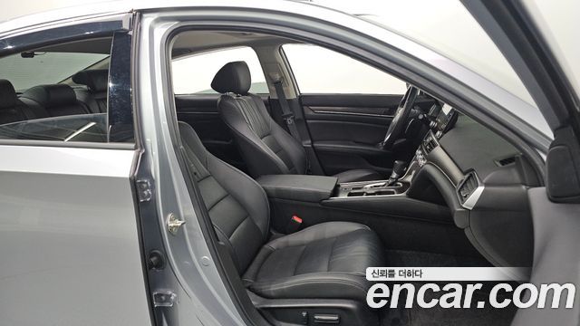 Honda Accord (X) 1.5 Turbo 2019 — фото 26
