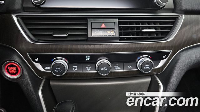 Honda Accord (X) 1.5 Turbo 2019 — фото 30