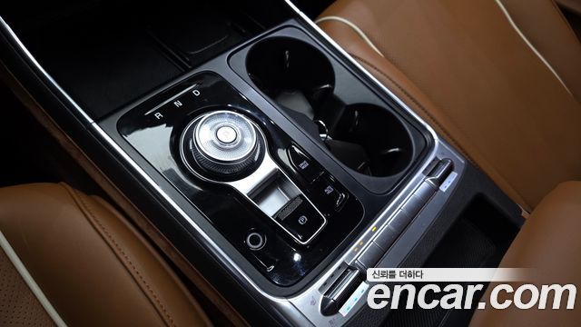 Kia Carnival (IV) Gasoline 9-Seater Hi Limousine (7-seater Limousine(Special vehicle) 2025 — фото 9