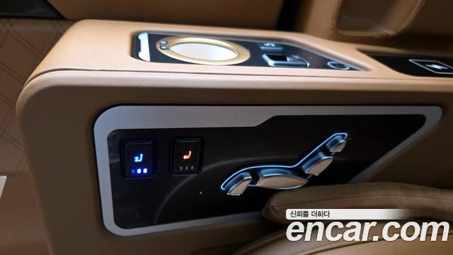 Kia Carnival (IV) Gasoline 9-Seater Hi Limousine (7-seater Limousine(Special vehicle) 2025 — фото 19
