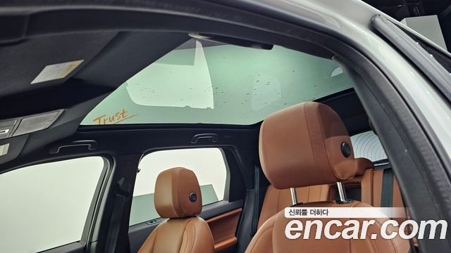 Land Rover Discovery Sport 2.0 TD4 HSE Luxury 2017 — фото 19