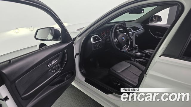 BMW 3 Series (F30) 320d 2018 — фото 10