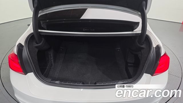 BMW 3 Series (F30) 320d 2018 — фото 20