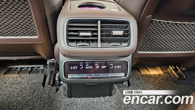 Mercedes-Benz GLS-Class (X167) GLS580 4MATIC 2023 — фото 31