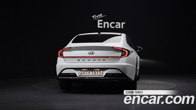 Hyundai Sonata (DN8) 2.0 Premium 2021 — фото 4