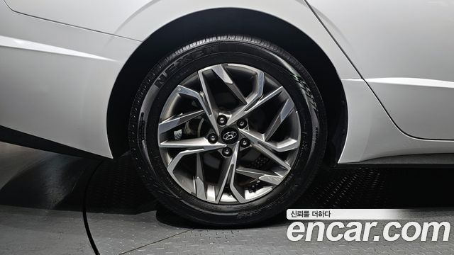 Hyundai Sonata (DN8) 2.0 Premium 2021 — фото 5