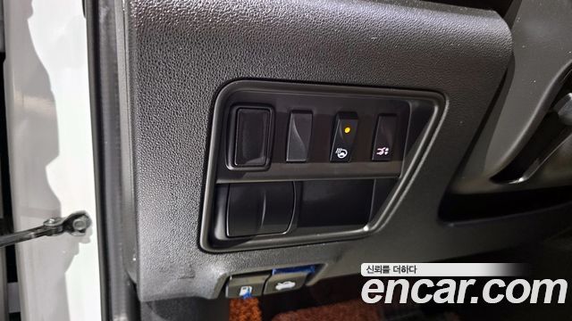 Renault Korea QM6 Gasoline 2WD RE Signature 2019 — фото 17