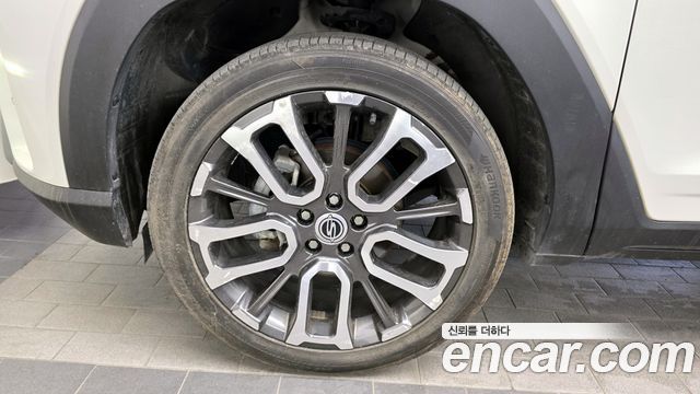 KG Mobility (SsangYong) Torres Gasoline 1.5 2WD T7 2023 — фото 5