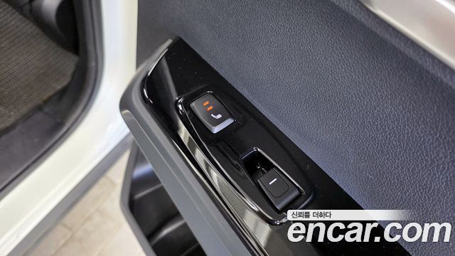 KG Mobility (SsangYong) Torres Gasoline 1.5 2WD T7 2023 — фото 18