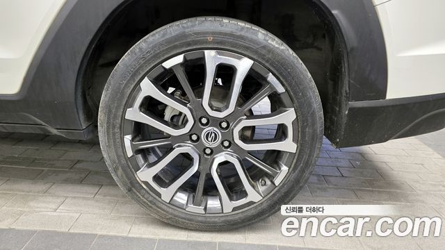 KG Mobility (SsangYong) Torres Gasoline 1.5 2WD T7 2023 — фото 21