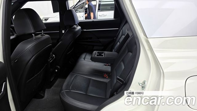 KG Mobility (SsangYong) Torres Gasoline 1.5 2WD T7 2023 — фото 26