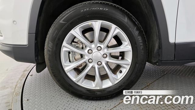 Jeep Cherokee (KL) 2.4 Longitude High AWD 2019 — фото 5